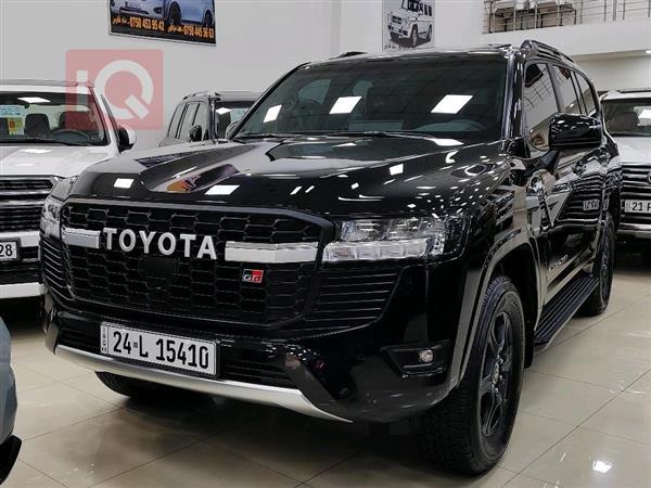 Toyota for sale in Iraq